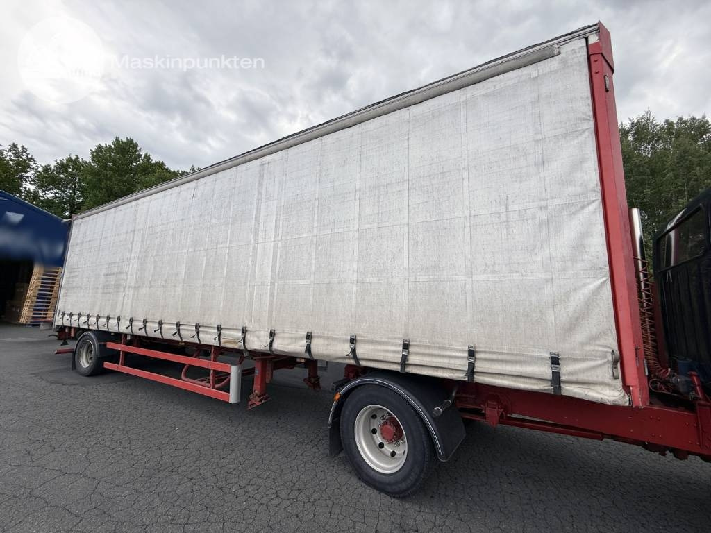 Kel-Berg S25-1  - Pressukapellipuoliperävaunu: kuva Kel-Berg S25-1  - Pressukapellipuoliperävaunu Kel-Berg S25-1  - Pressukapellipuoliperävaunu: kuva Kel-Berg S25-1  - Pressukapellipuoliperävaunu