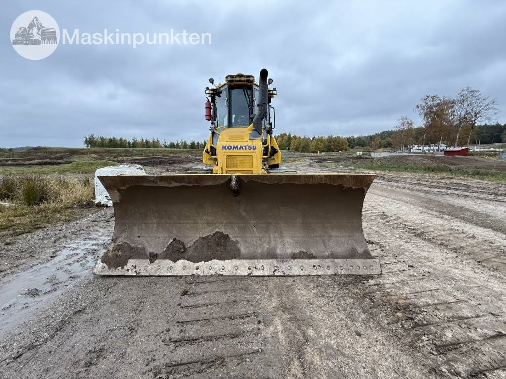 Komatsu D 51 Pxi-24EO - Puskutraktori: kuva Komatsu D 51 Pxi-24EO - Puskutraktori Komatsu D 51 Pxi-24EO - Puskutraktori: kuva Komatsu D 51 Pxi-24EO - Puskutraktori