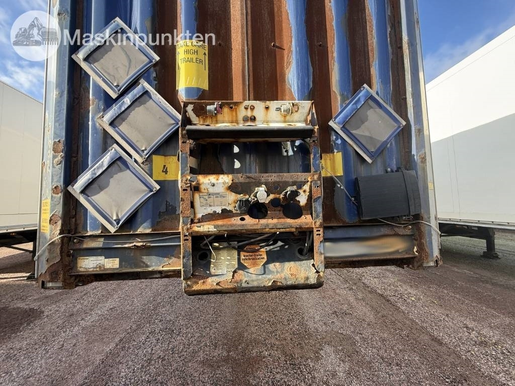 Pressukapelliperävaunu Krone SD Profi-liner: kuva Pressukapelliperävaunu Krone SD Profi-liner