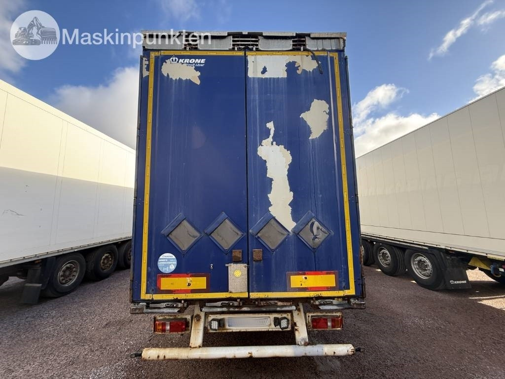 Krone SD Profi-liner - Pressukapelliperävaunu: kuva Krone SD Profi-liner - Pressukapelliperävaunu Krone SD Profi-liner - Pressukapelliperävaunu: kuva Krone SD Profi-liner - Pressukapelliperävaunu