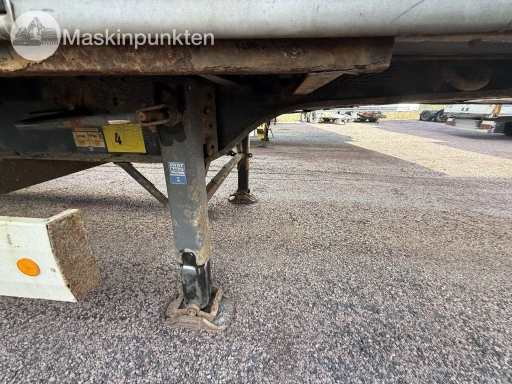 Pressukapelliperävaunu Krone SD Profi-liner: kuva Pressukapelliperävaunu Krone SD Profi-liner