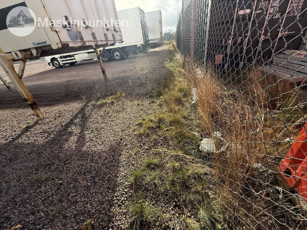 Krone SD Trailer - Umpikori perävaunu: kuva Krone SD Trailer - Umpikori perävaunu Krone SD Trailer - Umpikori perävaunu: kuva Krone SD Trailer - Umpikori perävaunu