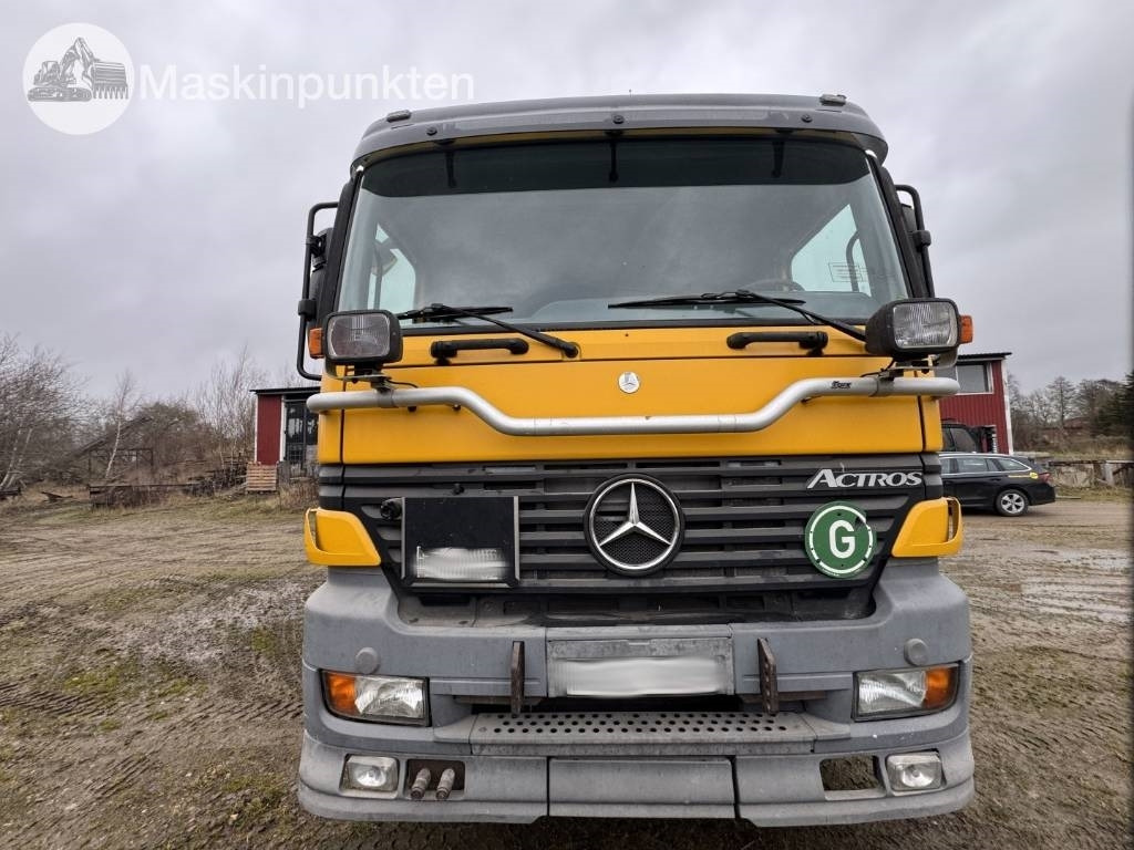 Mercedes-Benz 2543 Actros med bakmonterad kran och tipp - Nosturiauto: kuva Mercedes-Benz 2543 Actros med bakmonterad kran och tipp - Nosturiauto Mercedes-Benz 2543 Actros med bakmonterad kran och tipp - Nosturiauto: kuva Mercedes-Benz 2543 Actros med bakmonterad kran och tipp - Nosturiauto