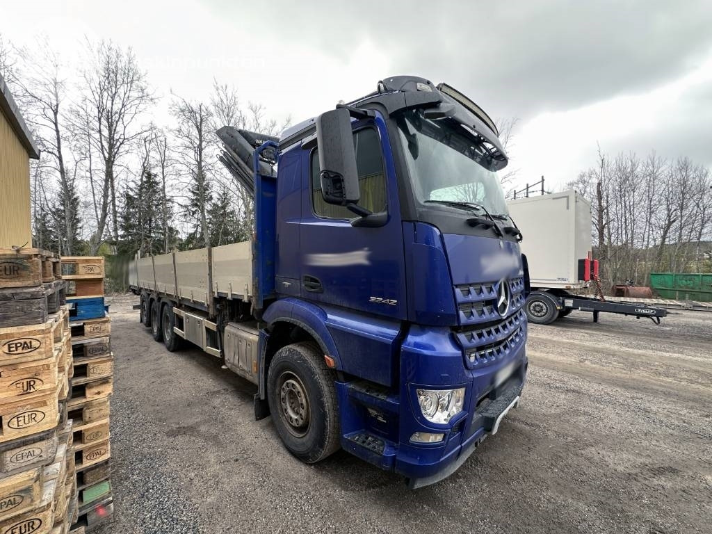 Mercedes-Benz Arocs 3242 - Nosturiauto: kuva Mercedes-Benz Arocs 3242 - Nosturiauto Mercedes-Benz Arocs 3242 - Nosturiauto: kuva Mercedes-Benz Arocs 3242 - Nosturiauto