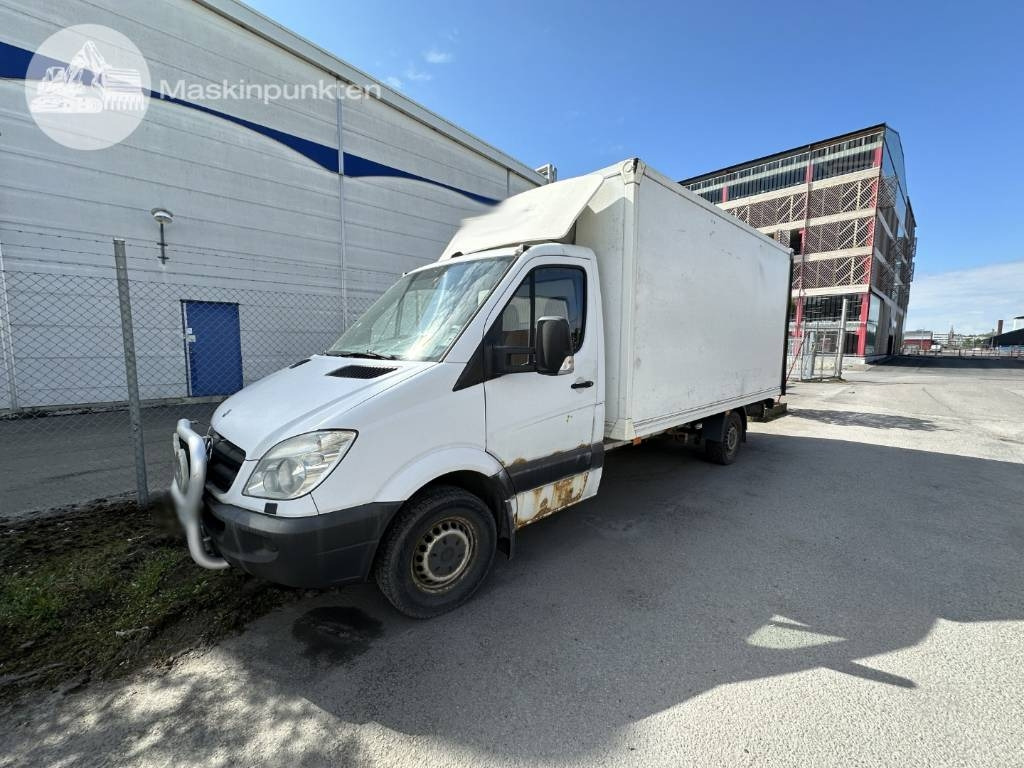 Mercedes-Benz Sprinter 315 CDI - Jakeluauto: kuva Mercedes-Benz Sprinter 315 CDI - Jakeluauto Mercedes-Benz Sprinter 315 CDI - Jakeluauto: kuva Mercedes-Benz Sprinter 315 CDI - Jakeluauto