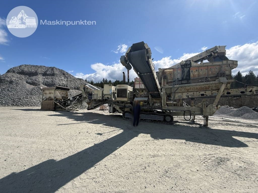 Metso LT 1100 + Bandmatare - Mobiilimurskain: kuva Metso LT 1100 + Bandmatare - Mobiilimurskain Metso LT 1100 + Bandmatare - Mobiilimurskain: kuva Metso LT 1100 + Bandmatare - Mobiilimurskain