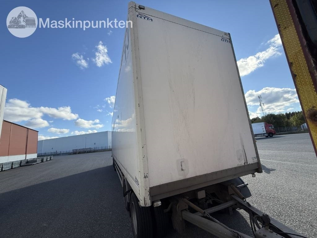 NTM UTP-39L-4 - Umpikori perävaunu: kuva NTM UTP-39L-4 - Umpikori perävaunu NTM UTP-39L-4 - Umpikori perävaunu: kuva NTM UTP-39L-4 - Umpikori perävaunu