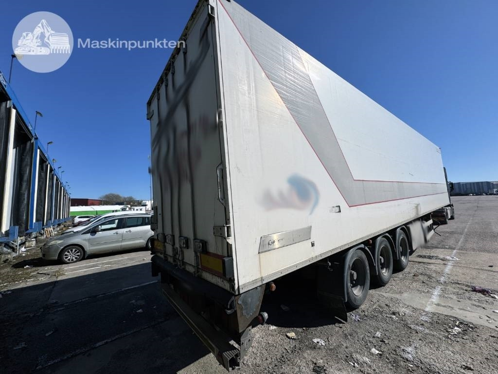 Parator CV 15-24 - Refrigeraattori puoliperävaunu: kuva Parator CV 15-24 - Refrigeraattori puoliperävaunu Parator CV 15-24 - Refrigeraattori puoliperävaunu: kuva Parator CV 15-24 - Refrigeraattori puoliperävaunu