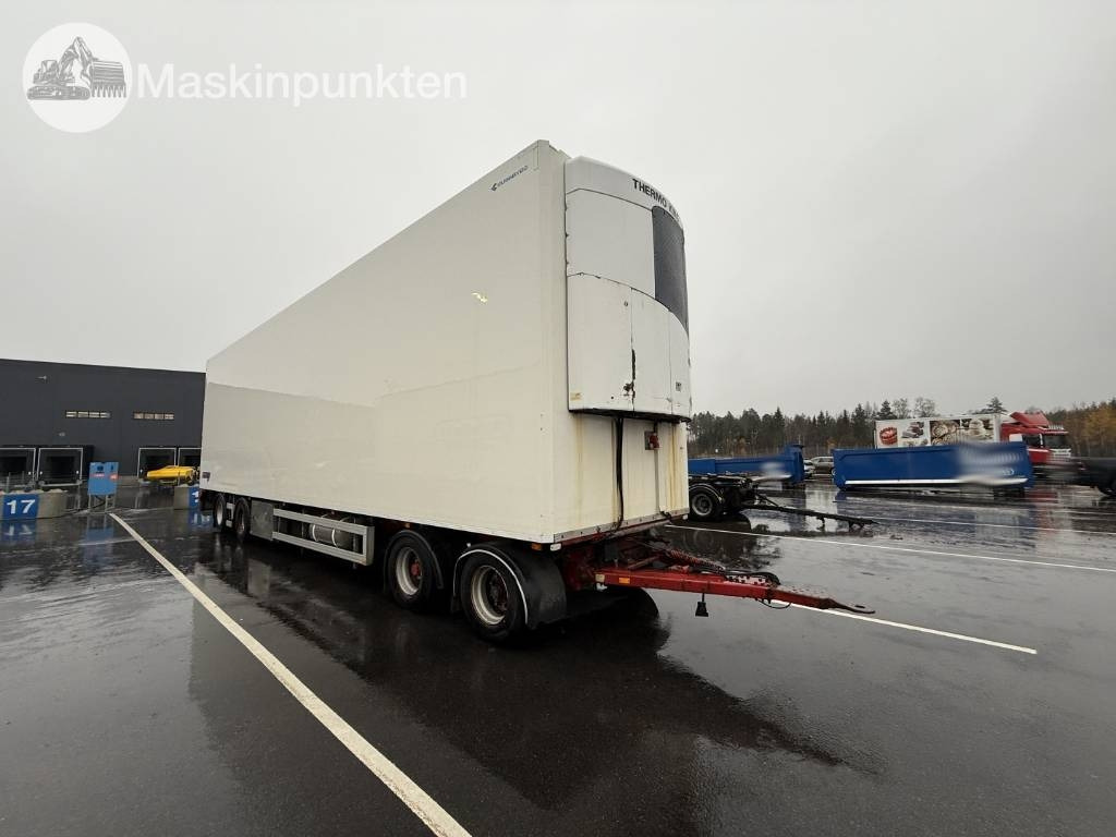 Parator CV 18-18 - Refrigeraattori perävaunu: kuva Parator CV 18-18 - Refrigeraattori perävaunu Parator CV 18-18 - Refrigeraattori perävaunu: kuva Parator CV 18-18 - Refrigeraattori perävaunu