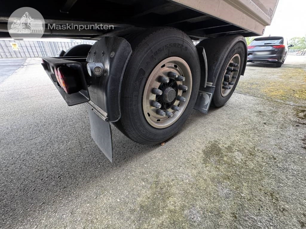 Parator SD 18 - Dolly perävaunu: kuva Parator SD 18 - Dolly perävaunu Parator SD 18 - Dolly perävaunu: kuva Parator SD 18 - Dolly perävaunu