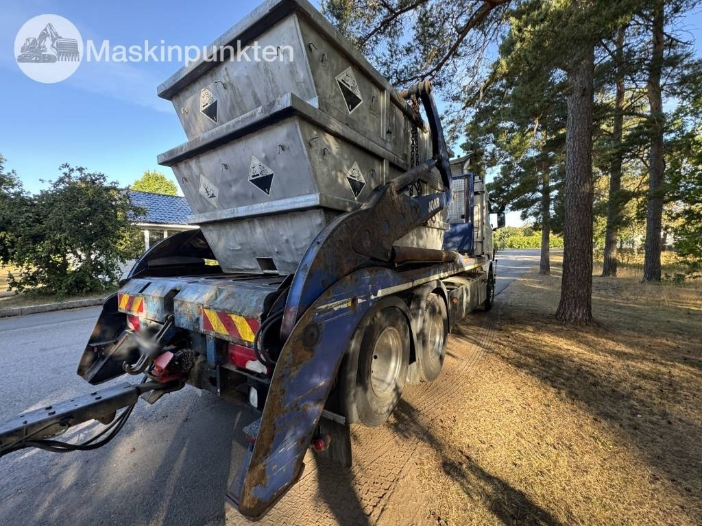 Scania R 560 LB  - Nostovarsi-vaihtolavakuorma kuorma-auto: kuva Scania R 560 LB  - Nostovarsi-vaihtolavakuorma kuorma-auto Scania R 560 LB  - Nostovarsi-vaihtolavakuorma kuorma-auto: kuva Scania R 560 LB  - Nostovarsi-vaihtolavakuorma kuorma-auto