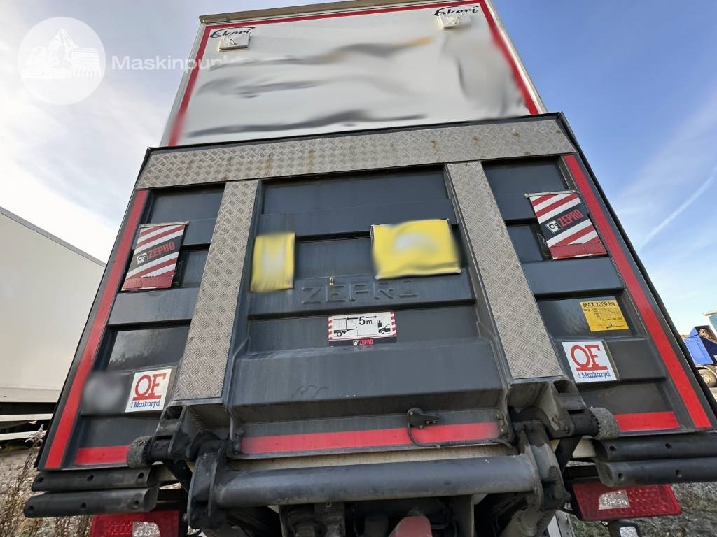 Umpikori kuorma-auto Scania R 580: kuva Umpikori kuorma-auto Scania R 580