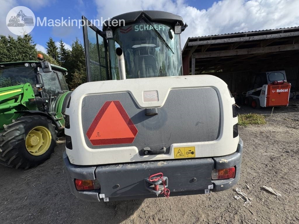 Schaeff TL 80 - Pyöräkuormaaja: kuva Schaeff TL 80 - Pyöräkuormaaja Schaeff TL 80 - Pyöräkuormaaja: kuva Schaeff TL 80 - Pyöräkuormaaja