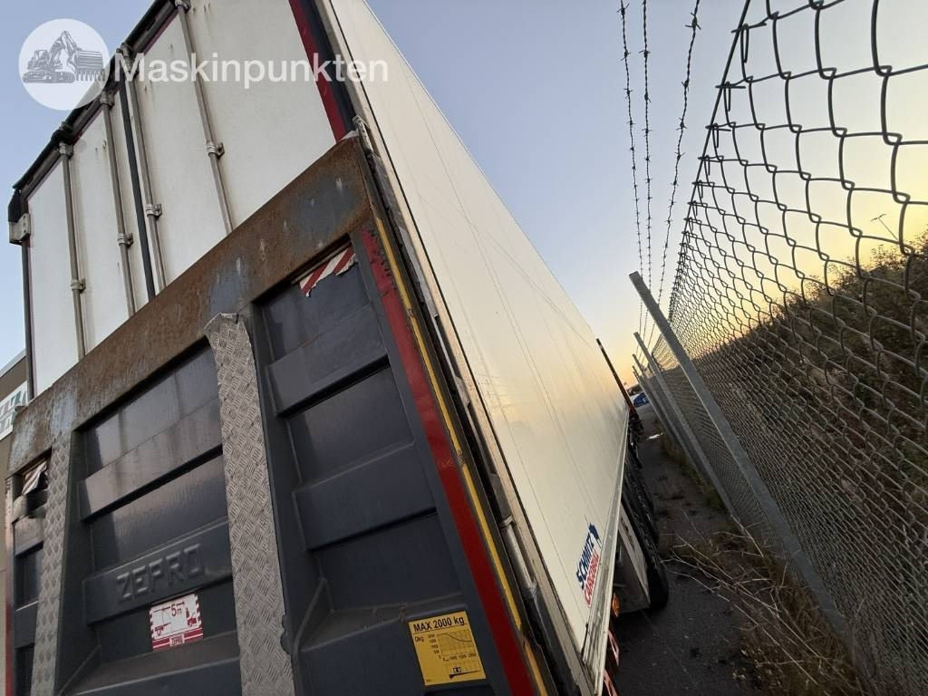Schmitz Cargobull - Refrigeraattori perävaunu: kuva Schmitz Cargobull - Refrigeraattori perävaunu Schmitz Cargobull - Refrigeraattori perävaunu: kuva Schmitz Cargobull - Refrigeraattori perävaunu