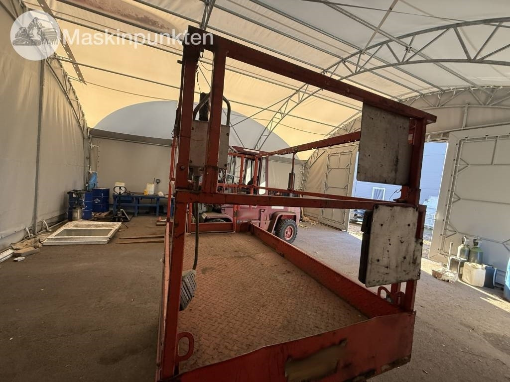 SkyJack SJ III 4626 - Saksilava: kuva SkyJack SJ III 4626 - Saksilava SkyJack SJ III 4626 - Saksilava: kuva SkyJack SJ III 4626 - Saksilava