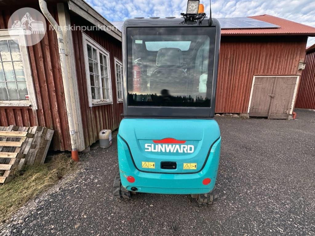 Sunward SWE 20 F med släp! - Minikuormaaja: kuva Sunward SWE 20 F med släp! - Minikuormaaja Sunward SWE 20 F med släp! - Minikuormaaja: kuva Sunward SWE 20 F med släp! - Minikuormaaja