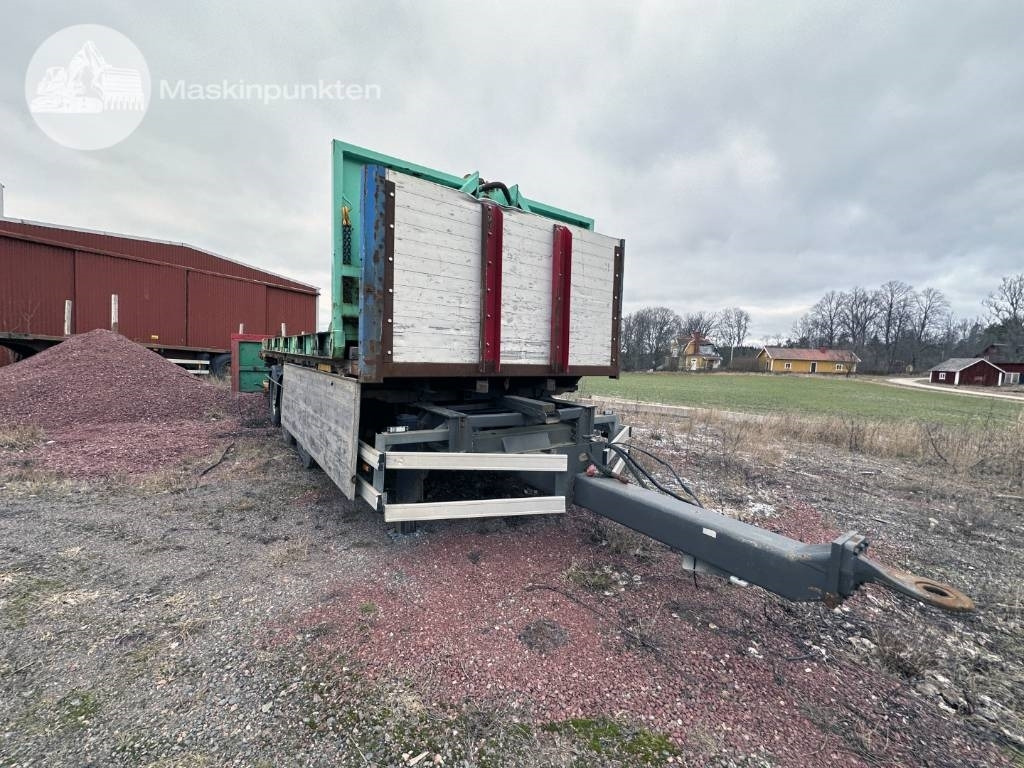 Tridem container kärra - Konttialus/ Vaihtokuormatilat perävaunu: kuva Tridem container kärra - Konttialus/ Vaihtokuormatilat perävaunu Tridem container kärra - Konttialus/ Vaihtokuormatilat perävaunu: kuva Tridem container kärra - Konttialus/ Vaihtokuormatilat perävaunu