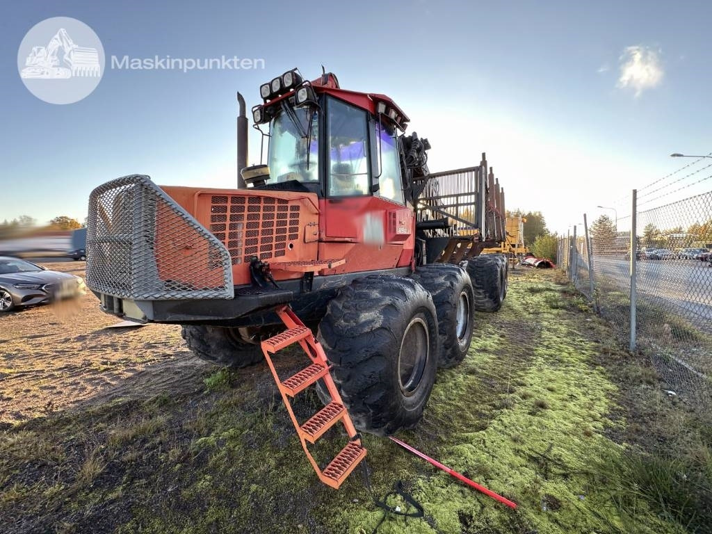 Valmet 890.3 - Kuormatraktori: kuva Valmet 890.3 - Kuormatraktori Valmet 890.3 - Kuormatraktori: kuva Valmet 890.3 - Kuormatraktori