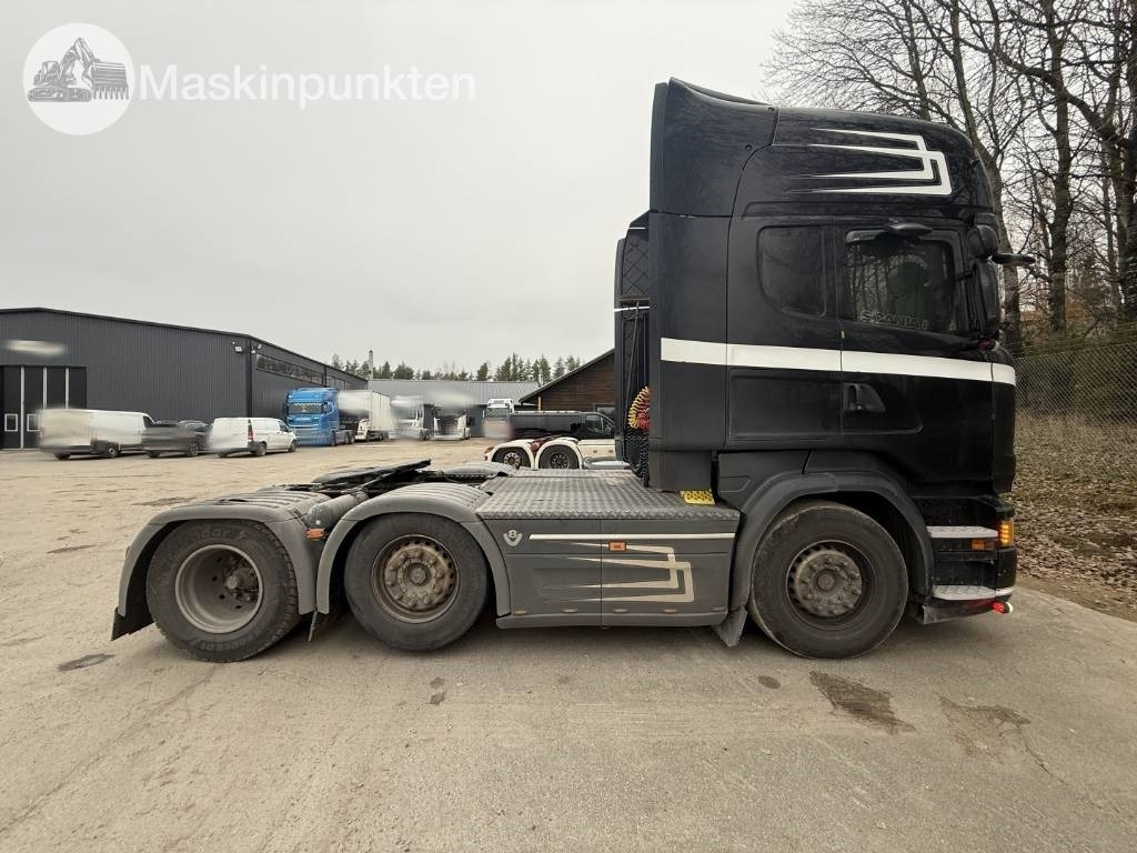 Scania R 520 - Vetopöytäauto: kuva Scania R 520 - Vetopöytäauto Scania R 520 - Vetopöytäauto: kuva Scania R 520 - Vetopöytäauto