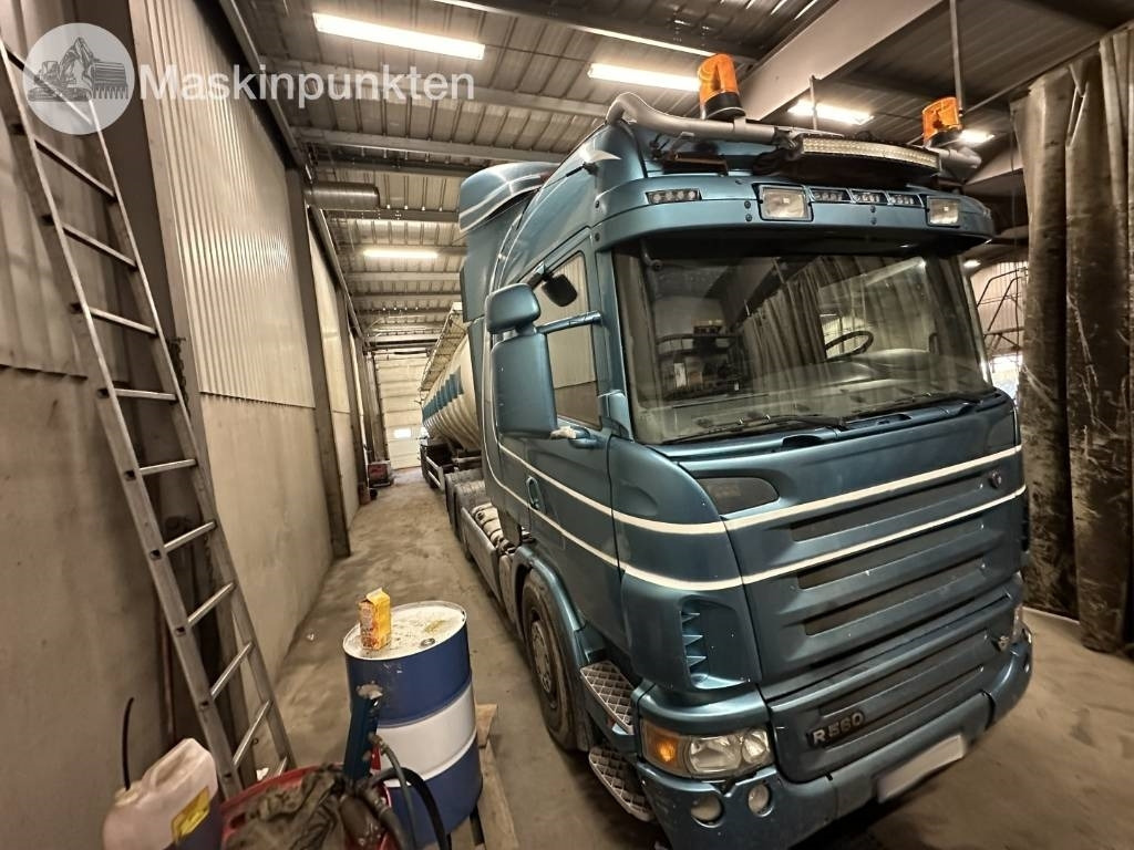Scania R 560 gödseltrailer  - Vetopöytäauto: kuva Scania R 560 gödseltrailer  - Vetopöytäauto Scania R 560 gödseltrailer  - Vetopöytäauto: kuva Scania R 560 gödseltrailer  - Vetopöytäauto