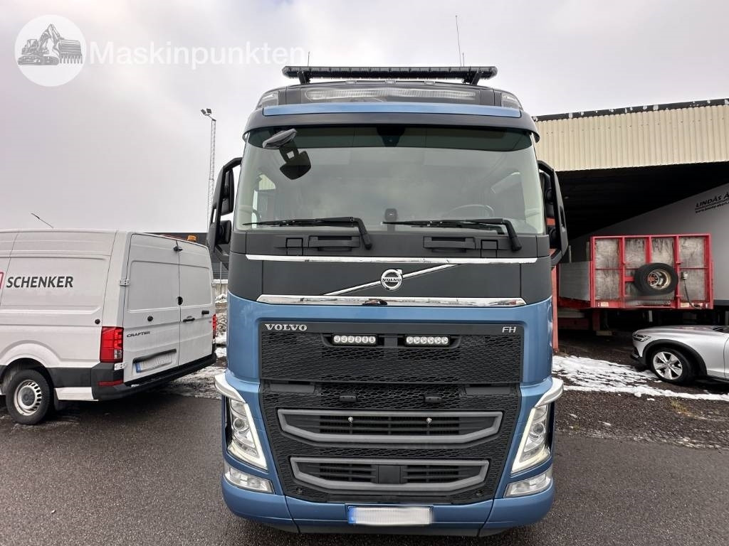 Volvo FH 500 - Vetopöytäauto: kuva Volvo FH 500 - Vetopöytäauto Volvo FH 500 - Vetopöytäauto: kuva Volvo FH 500 - Vetopöytäauto