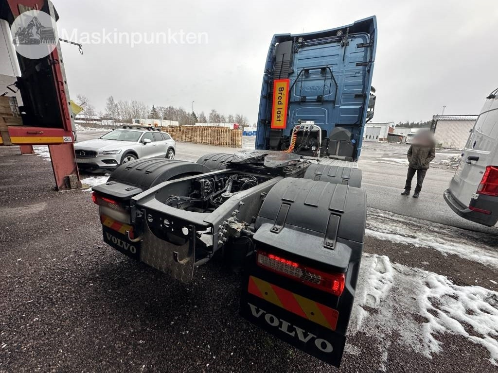 Volvo FH 500 - Vetopöytäauto: kuva Volvo FH 500 - Vetopöytäauto Volvo FH 500 - Vetopöytäauto: kuva Volvo FH 500 - Vetopöytäauto