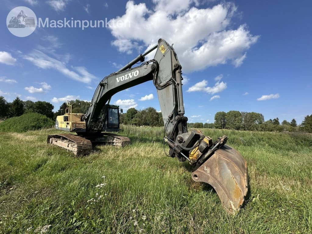 Volvo EC 290 C L - Telakaivukone: kuva Volvo EC 290 C L - Telakaivukone Volvo EC 290 C L - Telakaivukone: kuva Volvo EC 290 C L - Telakaivukone