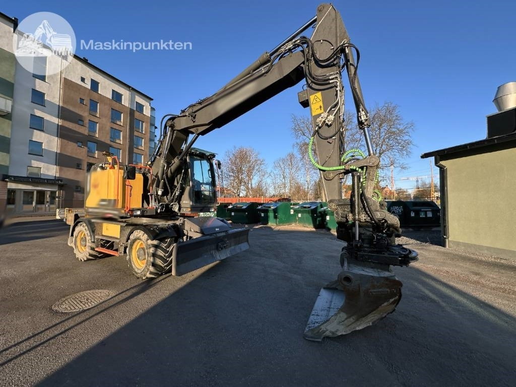 Volvo EWR 170 E - Pyöräalustainen kaivinkone: kuva Volvo EWR 170 E - Pyöräalustainen kaivinkone Volvo EWR 170 E - Pyöräalustainen kaivinkone: kuva Volvo EWR 170 E - Pyöräalustainen kaivinkone