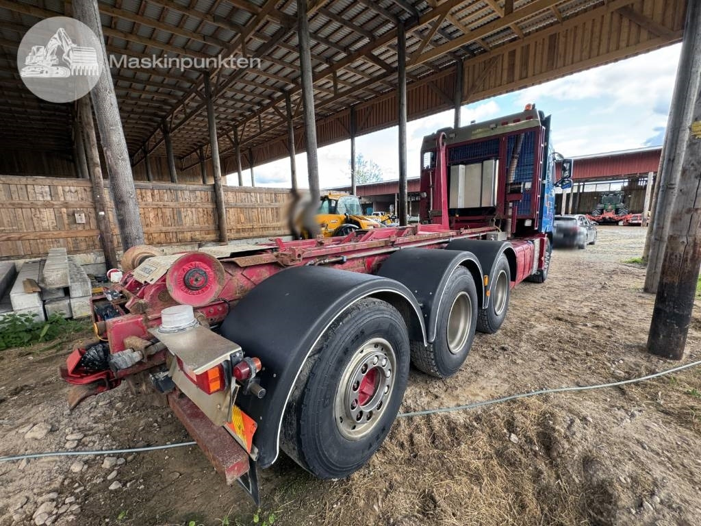 Volvo FH 16 550 - Koukkulava kuorma-auto: kuva Volvo FH 16 550 - Koukkulava kuorma-auto Volvo FH 16 550 - Koukkulava kuorma-auto: kuva Volvo FH 16 550 - Koukkulava kuorma-auto