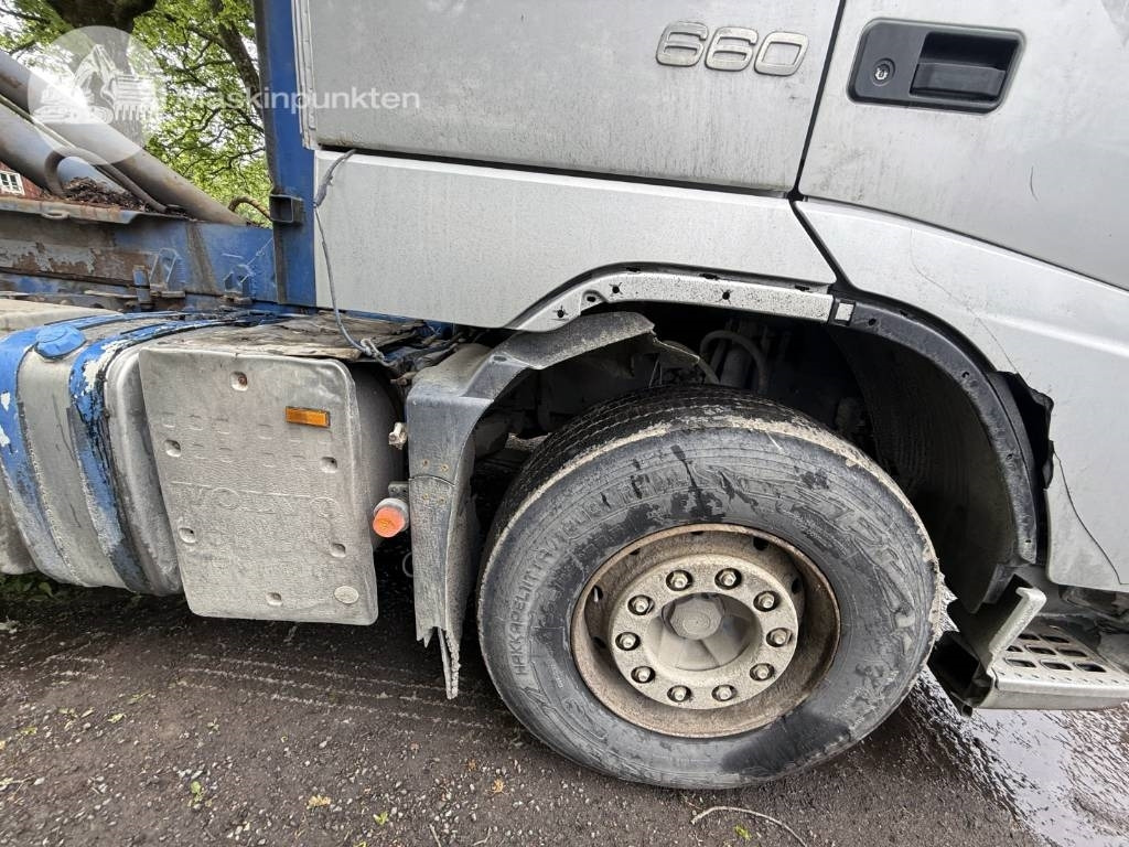 Koukkulava kuorma-auto Volvo FH 16 660: kuva Koukkulava kuorma-auto Volvo FH 16 660 Koukkulava kuorma-auto Volvo FH 16 660: kuva Koukkulava kuorma-auto Volvo FH 16 660