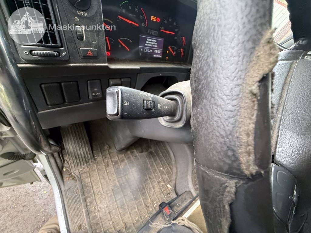 Koukkulava kuorma-auto Volvo FH 16 660: kuva Koukkulava kuorma-auto Volvo FH 16 660 Koukkulava kuorma-auto Volvo FH 16 660: kuva Koukkulava kuorma-auto Volvo FH 16 660