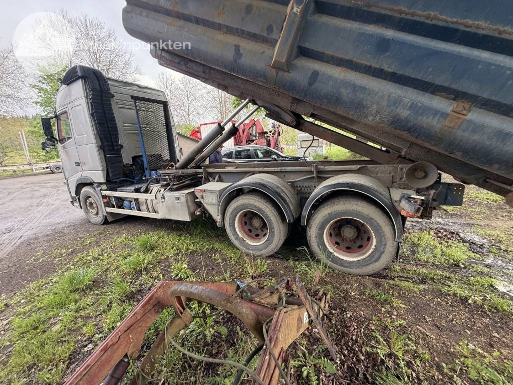 Koukkulava kuorma-auto Volvo FH 16 660: kuva Koukkulava kuorma-auto Volvo FH 16 660 Koukkulava kuorma-auto Volvo FH 16 660: kuva Koukkulava kuorma-auto Volvo FH 16 660