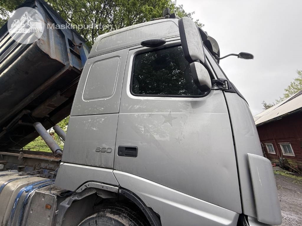 Koukkulava kuorma-auto Volvo FH 16 660: kuva Koukkulava kuorma-auto Volvo FH 16 660 Koukkulava kuorma-auto Volvo FH 16 660: kuva Koukkulava kuorma-auto Volvo FH 16 660