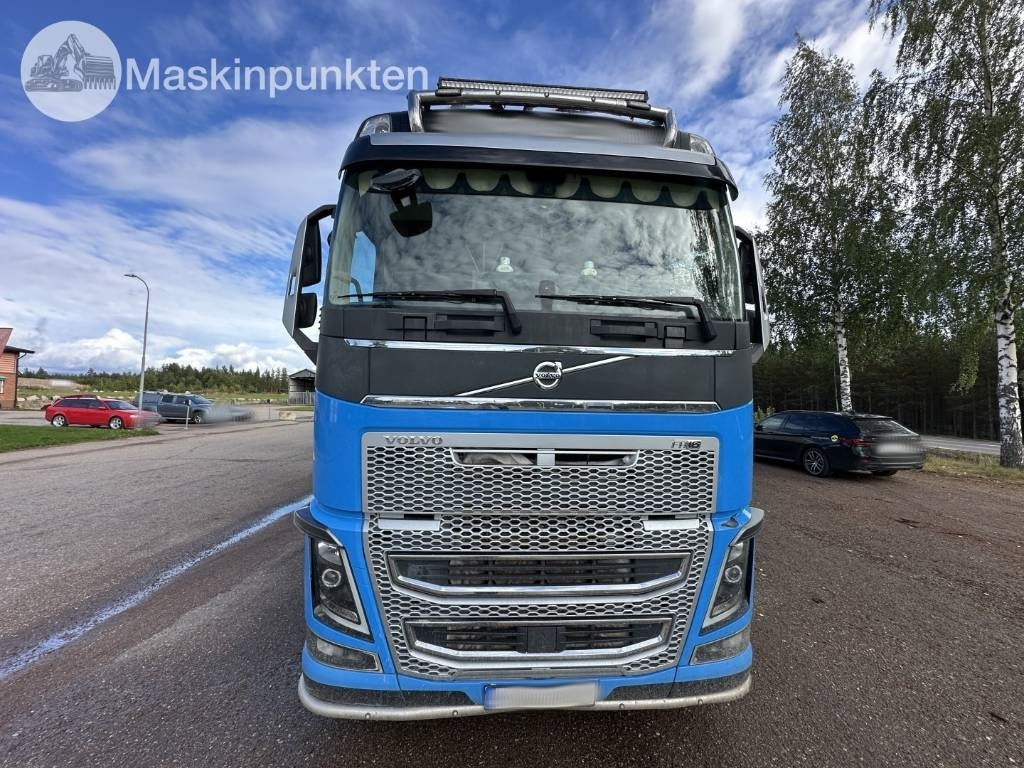 Volvo FH 16 750 - Lava-kuorma-auto, Nosturiauto: kuva Volvo FH 16 750 - Lava-kuorma-auto, Nosturiauto Volvo FH 16 750 - Lava-kuorma-auto, Nosturiauto: kuva Volvo FH 16 750 - Lava-kuorma-auto, Nosturiauto