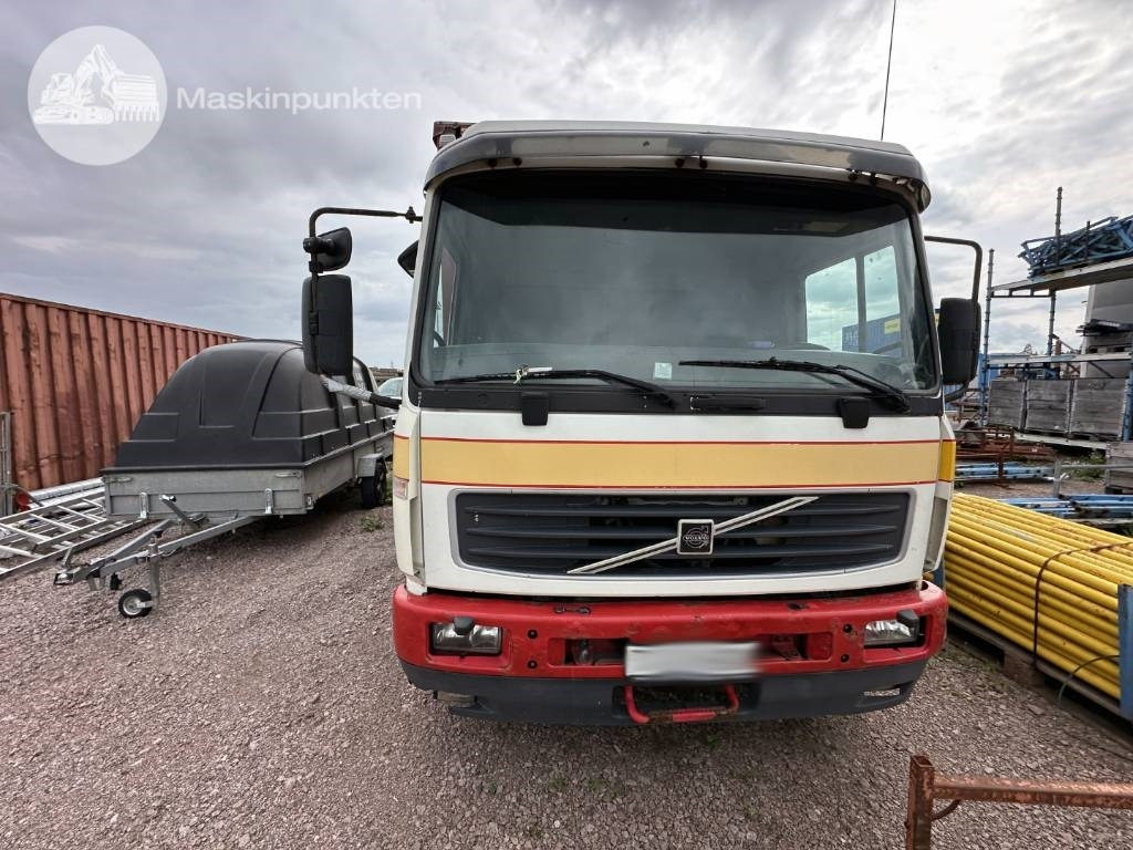 Volvo FL 6 - Umpikori kuorma-auto: kuva Volvo FL 6 - Umpikori kuorma-auto Volvo FL 6 - Umpikori kuorma-auto: kuva Volvo FL 6 - Umpikori kuorma-auto