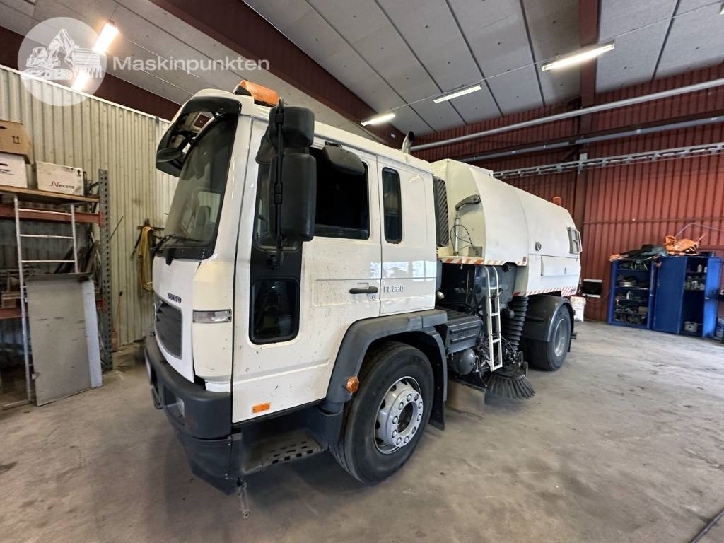 Volvo FL 618 - Roska-auto: kuva Volvo FL 618 - Roska-auto Volvo FL 618 - Roska-auto: kuva Volvo FL 618 - Roska-auto