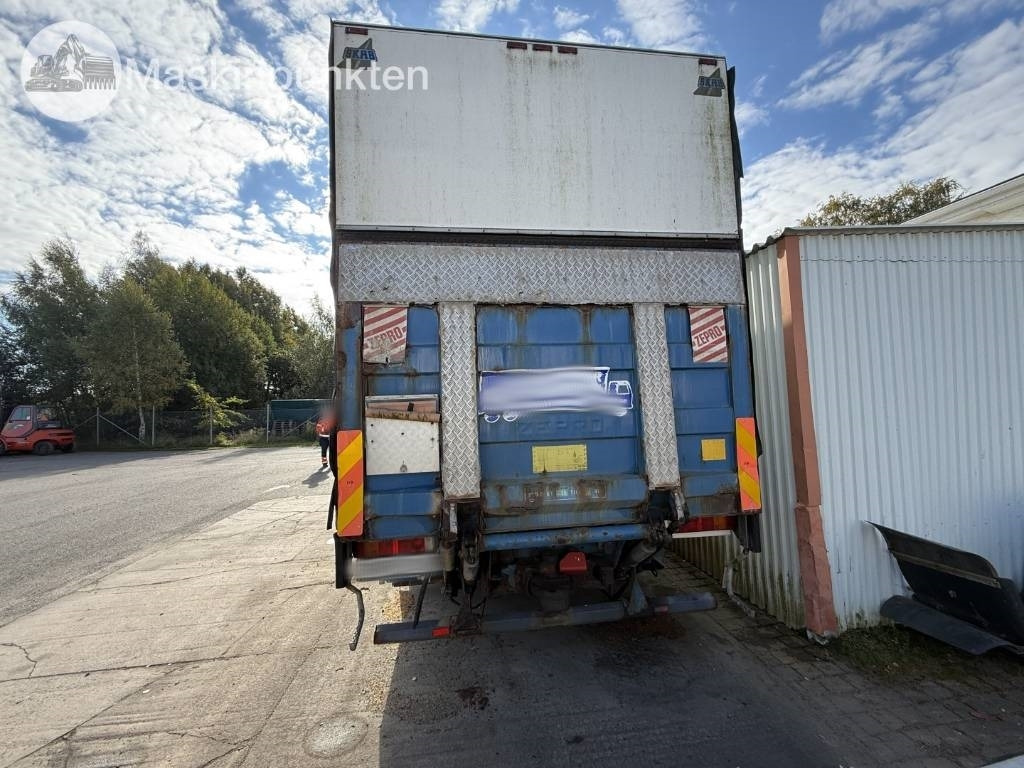 Volvo FM 12 - Umpikori kuorma-auto: kuva Volvo FM 12 - Umpikori kuorma-auto Volvo FM 12 - Umpikori kuorma-auto: kuva Volvo FM 12 - Umpikori kuorma-auto