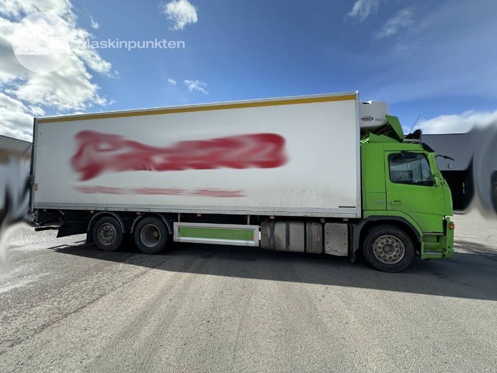 Volvo FM 340 - Refrigeraattori kuorma-auto: kuva Volvo FM 340 - Refrigeraattori kuorma-auto Volvo FM 340 - Refrigeraattori kuorma-auto: kuva Volvo FM 340 - Refrigeraattori kuorma-auto