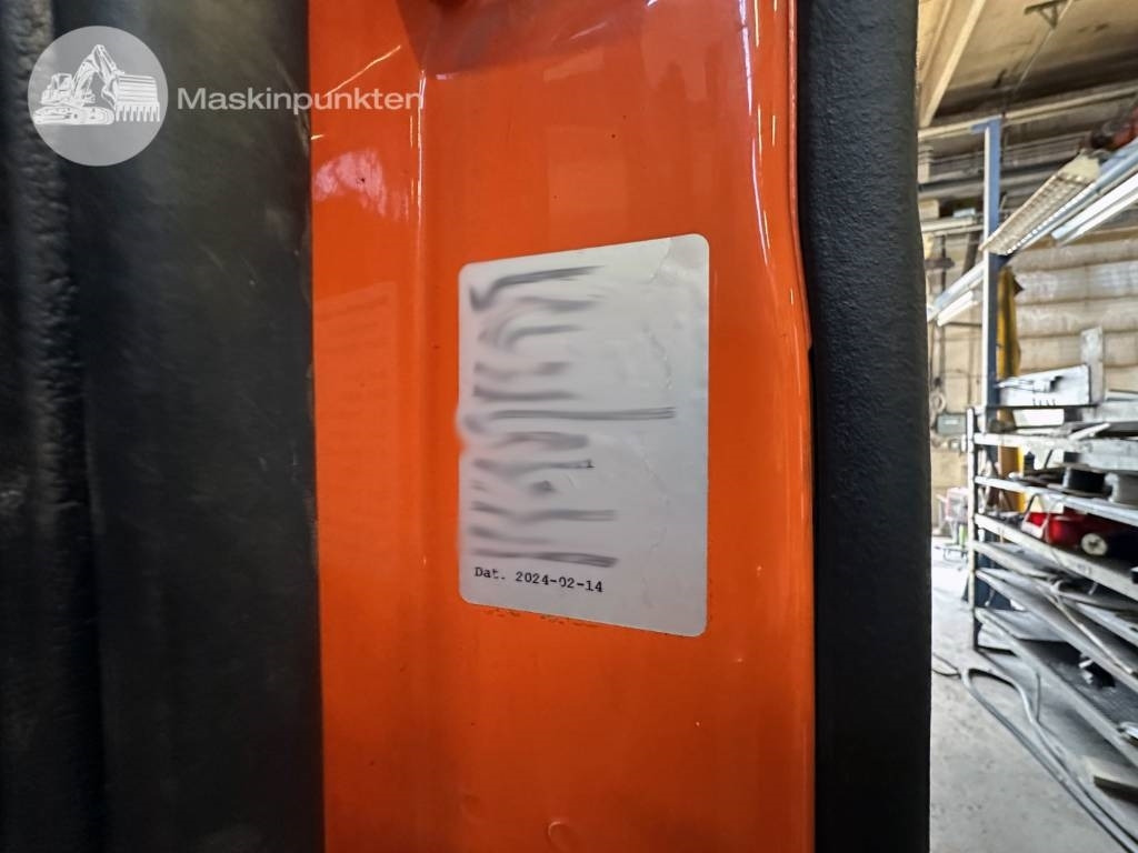 Konttialus/ Vaihtokuormatilat kuorma-auto Volvo FM 460 LAXO TMA: kuva Konttialus/ Vaihtokuormatilat kuorma-auto Volvo FM 460 LAXO TMA