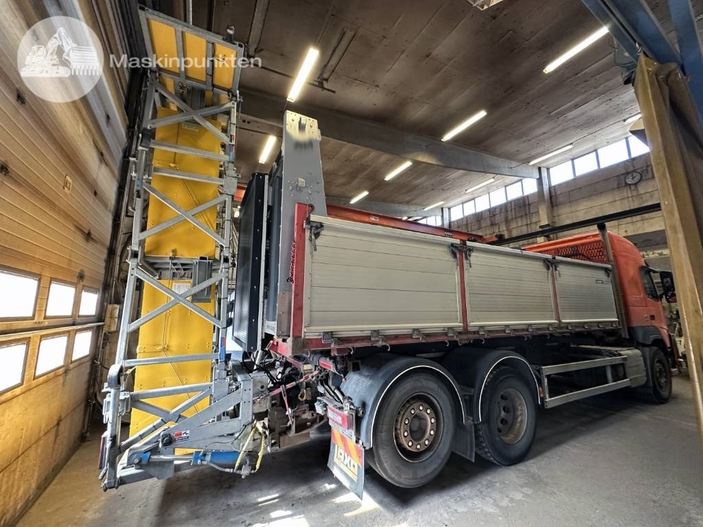 Volvo FM 460 LAXO TMA - Konttialus/ Vaihtokuormatilat kuorma-auto: kuva Volvo FM 460 LAXO TMA - Konttialus/ Vaihtokuormatilat kuorma-auto Volvo FM 460 LAXO TMA - Konttialus/ Vaihtokuormatilat kuorma-auto: kuva Volvo FM 460 LAXO TMA - Konttialus/ Vaihtokuormatilat kuorma-auto