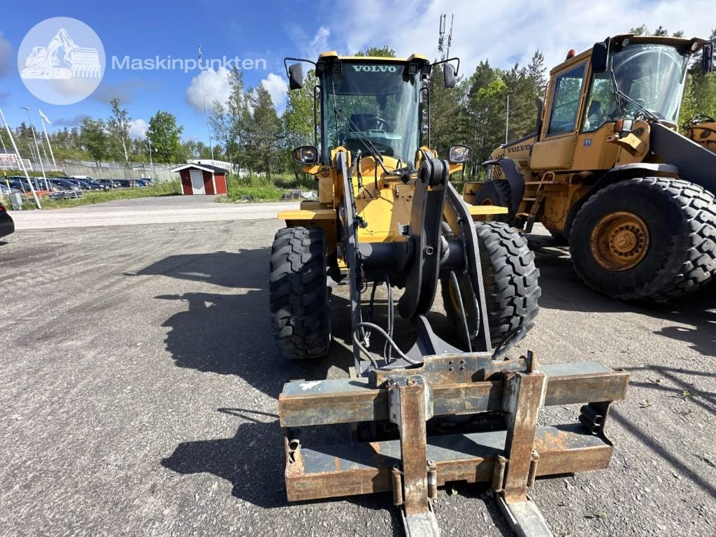 Volvo L 35 G  - Pyöräkuormaaja: kuva Volvo L 35 G  - Pyöräkuormaaja Volvo L 35 G  - Pyöräkuormaaja: kuva Volvo L 35 G  - Pyöräkuormaaja