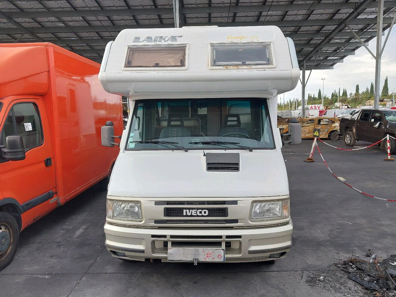 IVECO LAIKA 35.12 CAMPING 122 - Alkoviauto: kuva IVECO LAIKA 35.12 CAMPING 122 - Alkoviauto IVECO LAIKA 35.12 CAMPING 122 - Alkoviauto: kuva IVECO LAIKA 35.12 CAMPING 122 - Alkoviauto