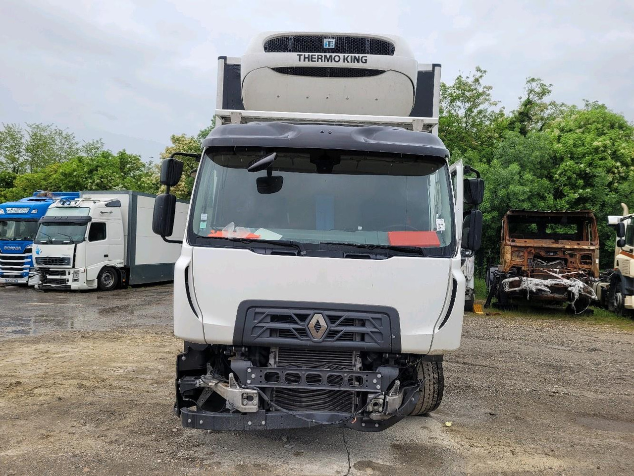 RENAULT D WIDE 380 FRIGO THERMOKING - Refrigeraattori kuorma-auto: kuva RENAULT D WIDE 380 FRIGO THERMOKING - Refrigeraattori kuorma-auto RENAULT D WIDE 380 FRIGO THERMOKING - Refrigeraattori kuorma-auto: kuva RENAULT D WIDE 380 FRIGO THERMOKING - Refrigeraattori kuorma-auto