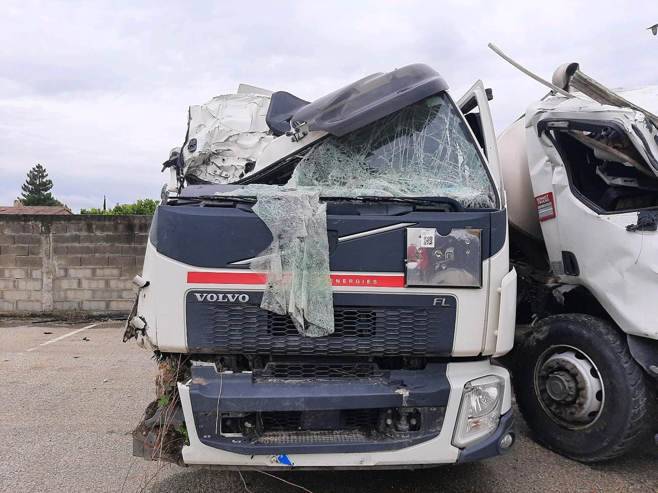 VOLVO FL 280 CITERNE - Säiliöauto: kuva VOLVO FL 280 CITERNE - Säiliöauto VOLVO FL 280 CITERNE - Säiliöauto: kuva VOLVO FL 280 CITERNE - Säiliöauto