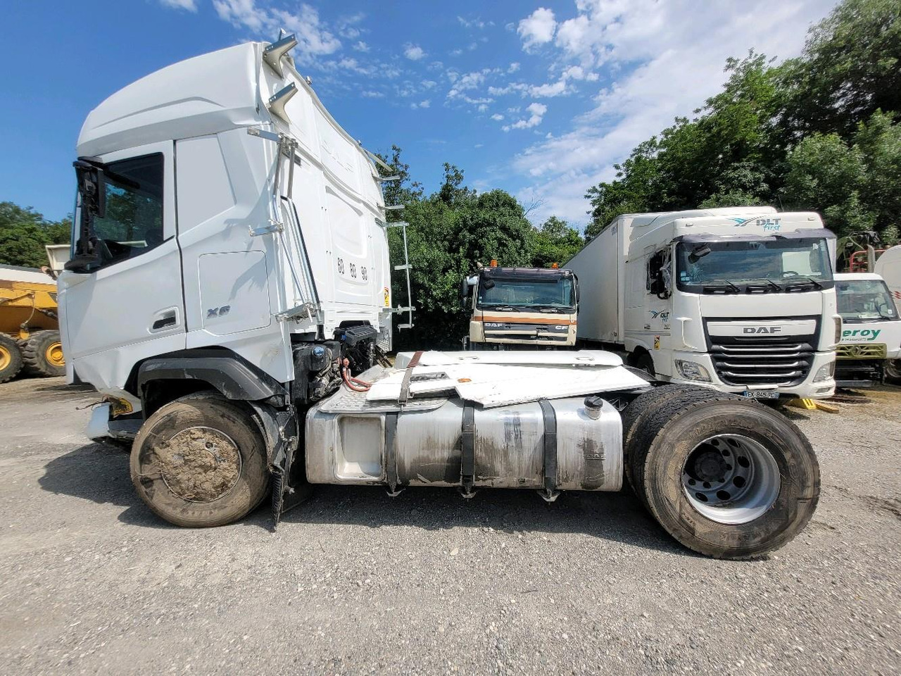 Vetopöytäauto DAF NGD480: kuva Vetopöytäauto DAF NGD480