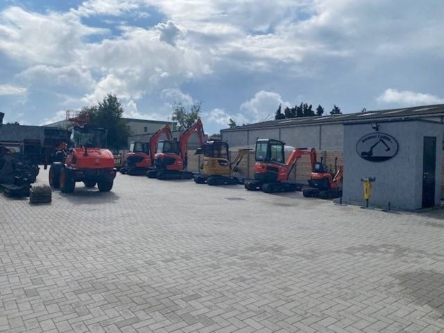 Telakaivukone Doosan DX140 LCR-5: kuva Telakaivukone Doosan DX140 LCR-5 Telakaivukone Doosan DX140 LCR-5: kuva Telakaivukone Doosan DX140 LCR-5