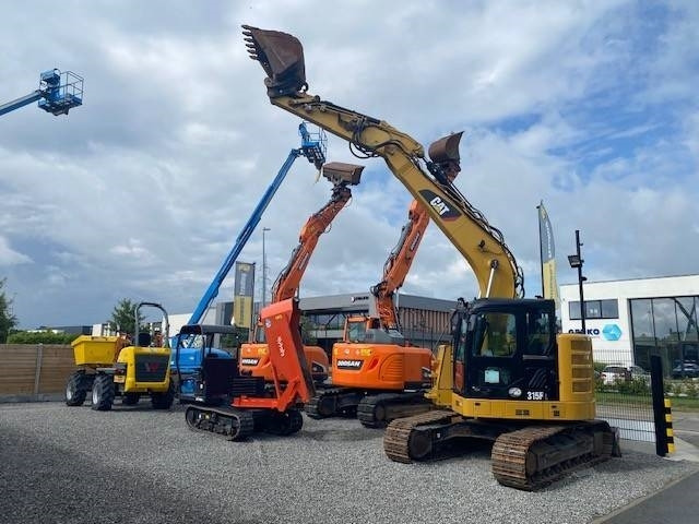Telakaivukone Doosan DX140 LCR-5: kuva Telakaivukone Doosan DX140 LCR-5 Telakaivukone Doosan DX140 LCR-5: kuva Telakaivukone Doosan DX140 LCR-5