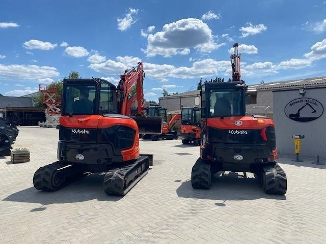 Kubota U 50-5 - Minikuormaaja: kuva Kubota U 50-5 - Minikuormaaja Kubota U 50-5 - Minikuormaaja: kuva Kubota U 50-5 - Minikuormaaja