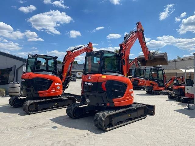 Kubota U 50-5 - Minikuormaaja: kuva Kubota U 50-5 - Minikuormaaja Kubota U 50-5 - Minikuormaaja: kuva Kubota U 50-5 - Minikuormaaja
