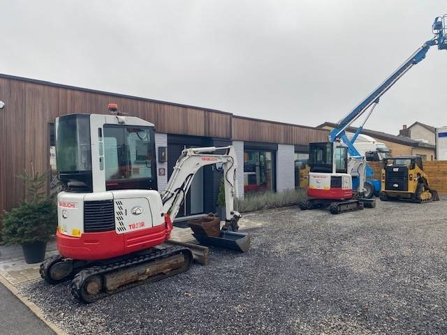 Takeuchi TB 23 R - Minikuormaaja: kuva Takeuchi TB 23 R - Minikuormaaja Takeuchi TB 23 R - Minikuormaaja: kuva Takeuchi TB 23 R - Minikuormaaja